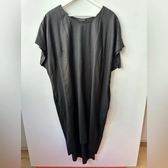 UNIVERSAL STANDARD - Sarah Linen Shift Dress - Black - X-Large (Plus Size 26-28) - Picture 4 of 16